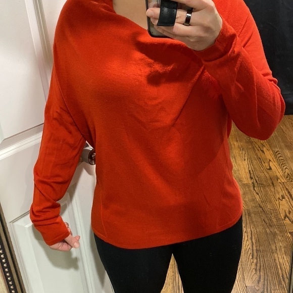 Eileen Fisher Red 100% Merino Wool Sweater - Picture 2 of 16